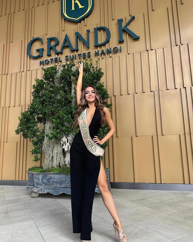 Dàn người đẹp quốc tế mặc cut-out ở Hoa hậu Hòa bình-8