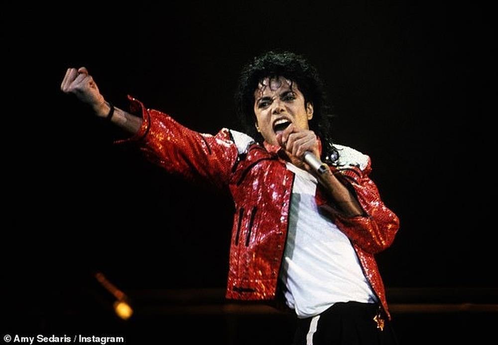 Con gái Michael Jackson đi hát cho vui, mỗi năm nhận 8 triệu USD tiêu vặt-2
