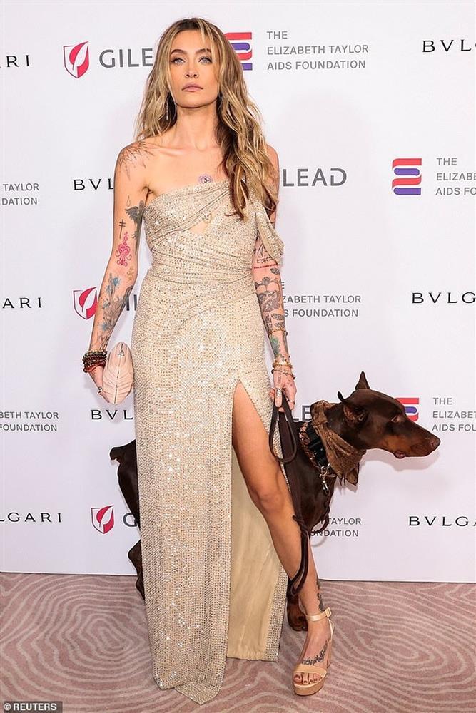 Con gái Michael Jackson đi hát cho vui, mỗi năm nhận 8 triệu USD tiêu vặt-3