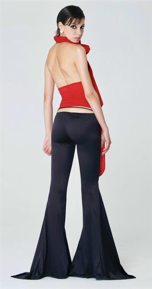 Jennie mặc local brand Việt trong poster quảng bá ca khúc đặc biệt-3