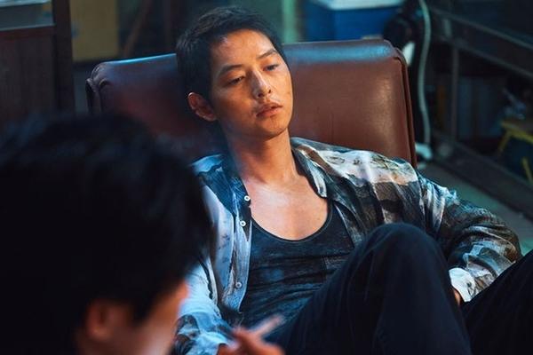 Tài tử Song Joong Ki gây chú ý khi đóng phim 0 đồng-2