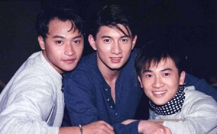 Mỹ nam Hoàn Châu Cách Cách làm lố cứu sự nghiệp hết thời, U52 vẫn trẻ đẹp khó tin-2