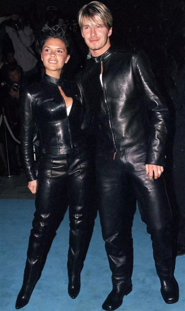 Vợ chồng Beckham ăn mặc đồng điệu suốt 24 năm hôn nhân-1
