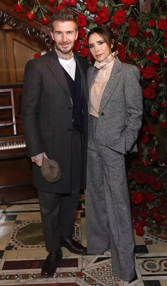 Vợ chồng Beckham ăn mặc đồng điệu suốt 24 năm hôn nhân-6