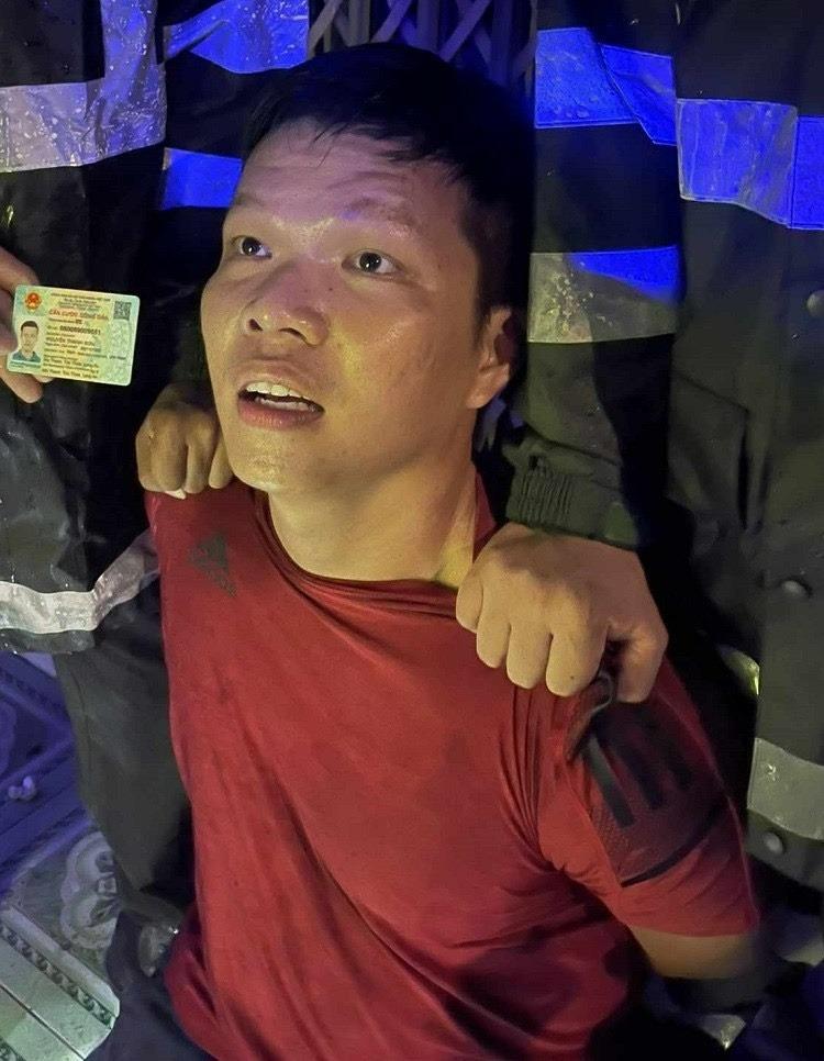 Sớm truy tố và xét xử kẻ bắt cóc bé gái ở Long An-2