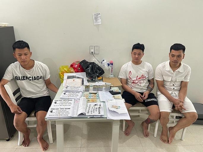 Bắt giữ nhóm đối tượng cho vay nặng lãi từ 110-360%/năm-3