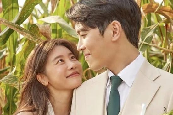 Sojin (Girl’s Day) bất ngờ thông báo kết hôn