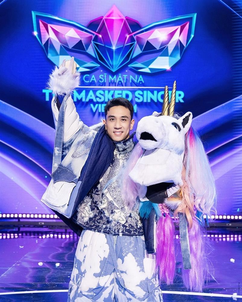 ‘Kì Lân Lãng Tử’ Dương Edward lên tiếng về câu chuyện đánh rơi 150 triệu-2