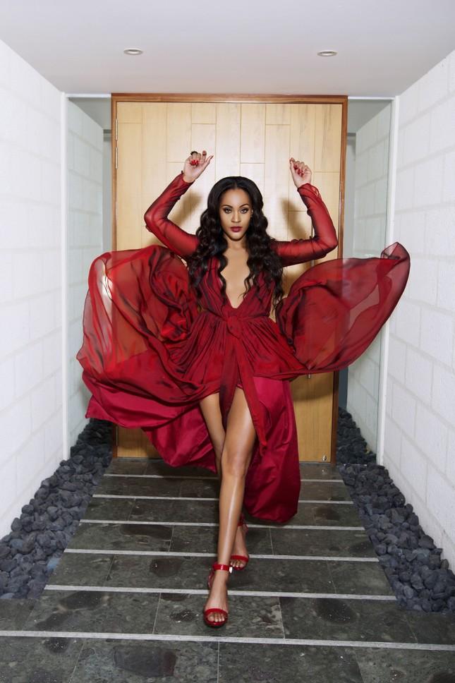 Chủ nhân bản hit đình đám quốc tế Impossible từng khuấy đảo người nghe Việt giờ ra sao?-5