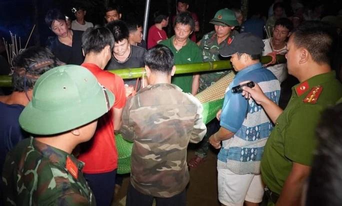 Đang tập múa, bé gái 12 tuổi bị tường nhà đổ sập đè tử vong-1