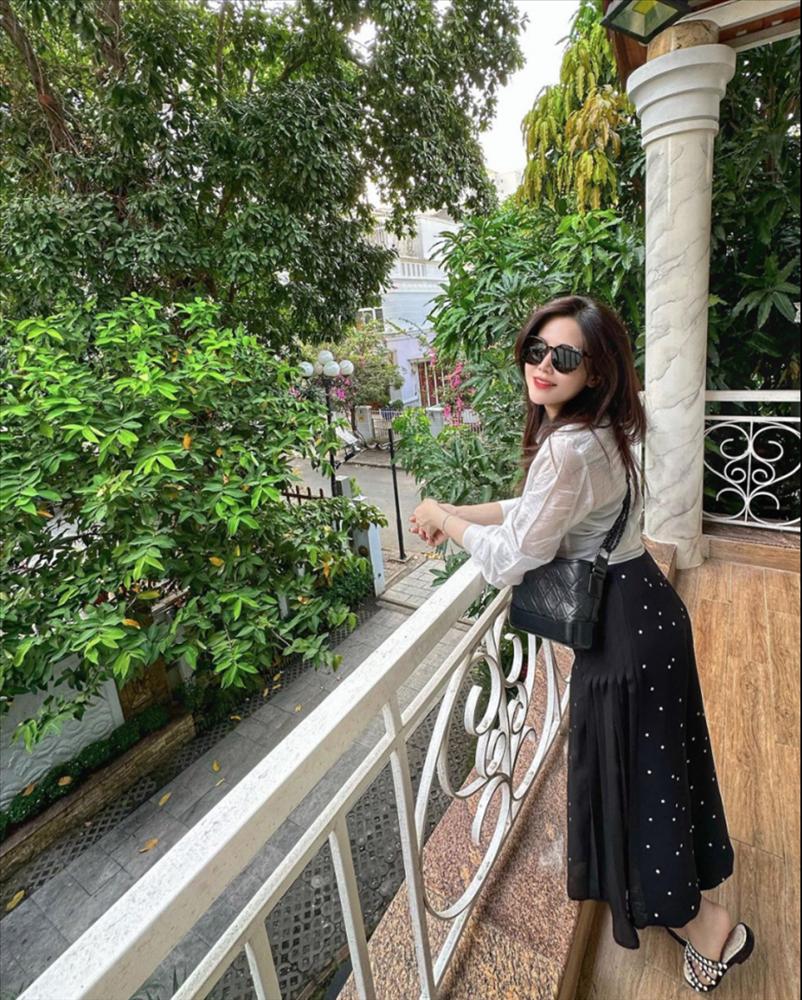 Em gái Ông Cao Thắng lộng lẫy chuẩn thiên kim tiểu thư trong ngày trọng đại-6