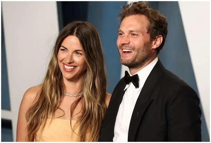 Tỷ phú háo sắc trong 50 Sắc Thái cuốn hút từng centimet, ai cũng mê mệt nhờ đâu?-4