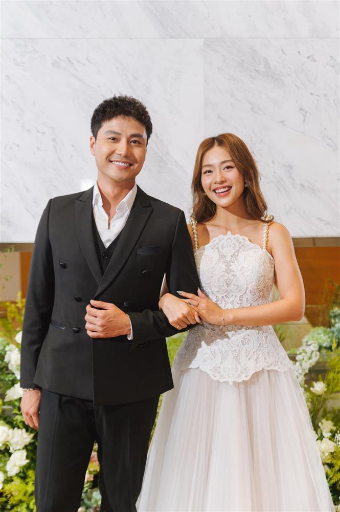 Thanh Sơn - Khả Ngân mặc đồ cô dâu - chú rể, fan giục cưới vì quá đẹp đôi-3