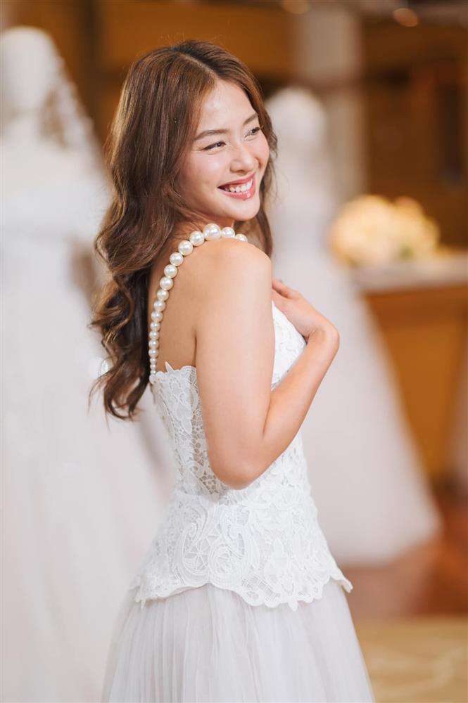 Thanh Sơn - Khả Ngân mặc đồ cô dâu - chú rể, fan giục cưới vì quá đẹp đôi-7