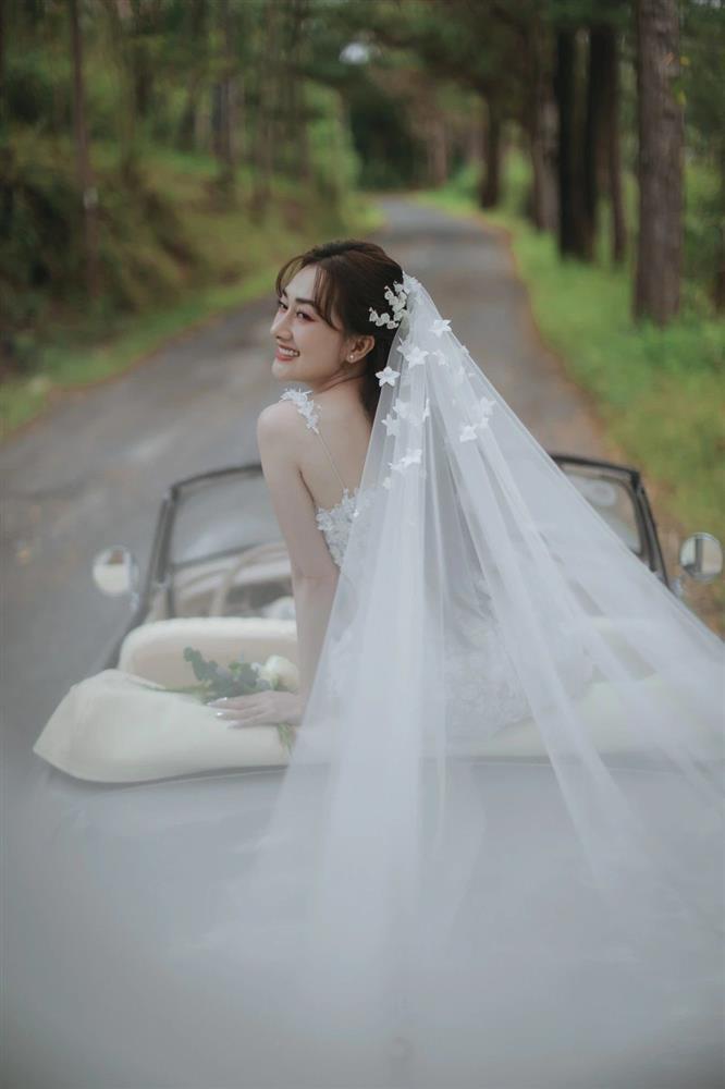 Diễn viên Phương Lan tiết lộ lời cầu hôn đặc biệt của chồng kém tuổi-6