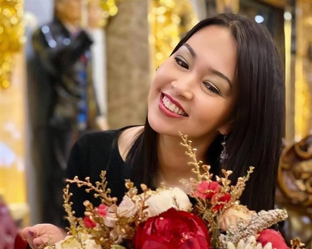 Hé lộ cuộc sống mỹ nhân đóng vai Út Trong trong Đất phương Nam sau 26 năm-5