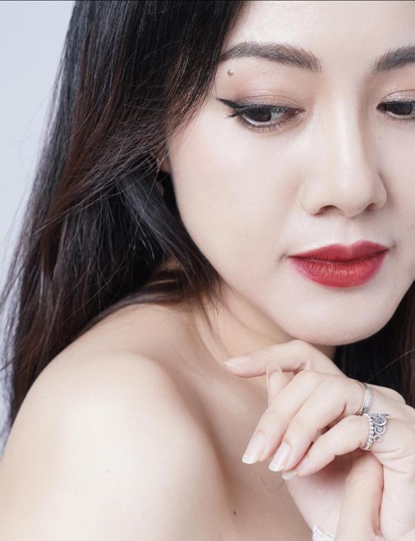 BTV Hoài Anh 43 tuổi vẫn trẻ đẹp hack tuổi nhờ một bí quyết không phải ai cũng biết-2