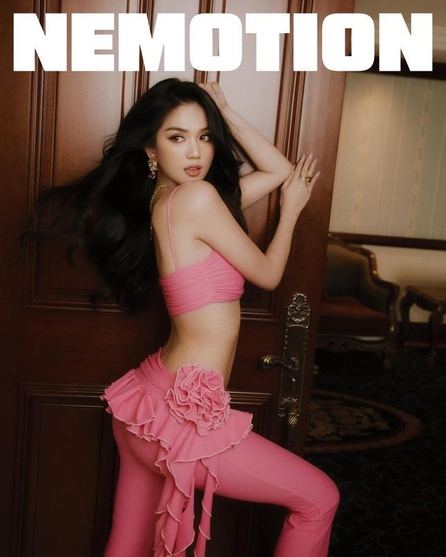 Nổi tiếng giữ gìn sắc đẹp cực cẩn thận, Ngọc Trinh gặp chuyện gì phải băng bó khắp người?-6