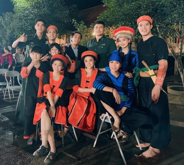 Minh Cúc tiết lộ thú vị khi gặp lại Lưu Nát Hoàng Hải trong Cuộc Chiến Không Giới Tuyến-3