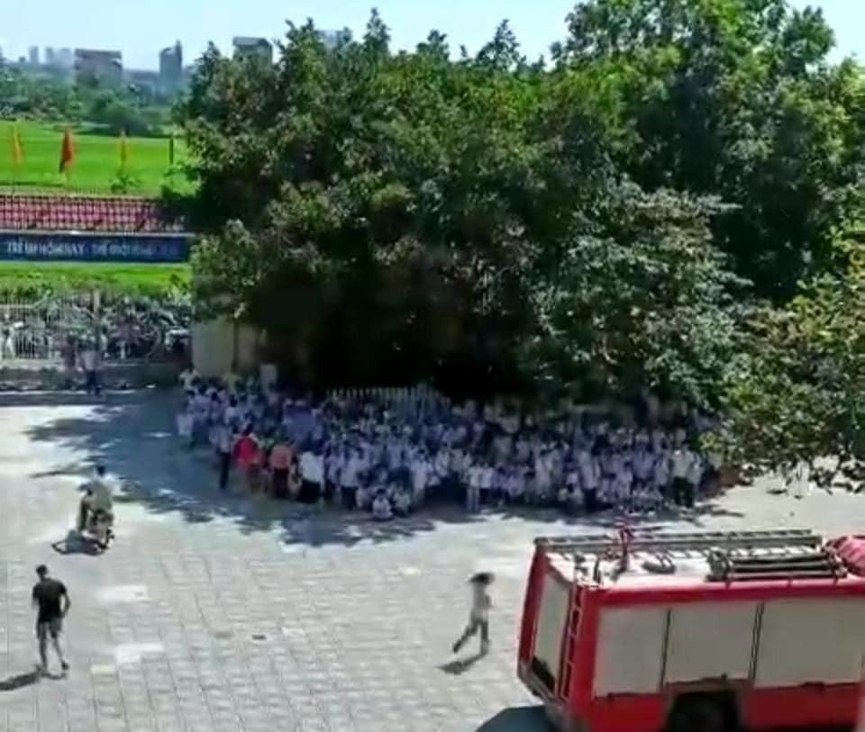 Cháy ở trường tiểu học tại Hà Nội-2