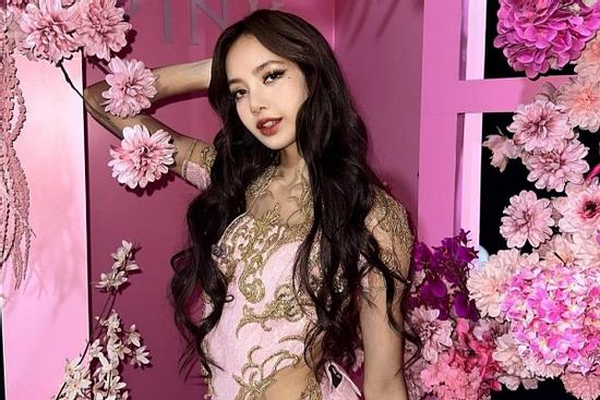 Chuyên gia lý giải việc Lisa dễ từ chối hợp đồng 40 triệu USD