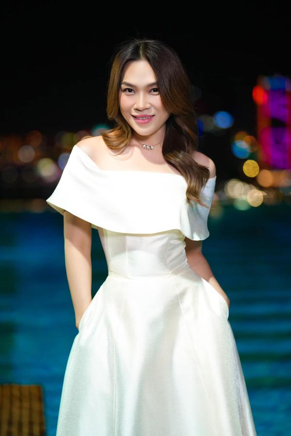 Làn da không tuổi của Mỹ Tâm: Lộ bí quyết ai cũng làm được-2