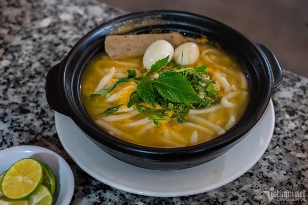 Gia đình ba đời bán canh bún cua - món ngon thời bao cấp ở Hà Nội-6