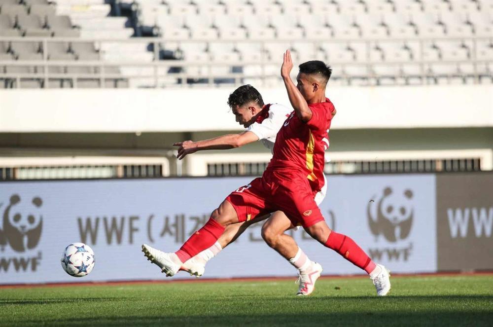 U18 Việt Nam thua đậm 0-5 trước U18 Morocco-1