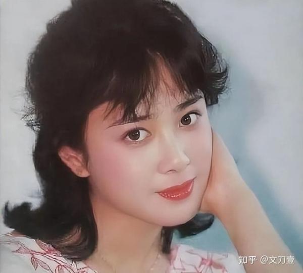 Cuộc đời Đát Kỷ gợi cảm nhất màn ảnh: Hai lần ly hôn, con trai duy nhất qua đời-4