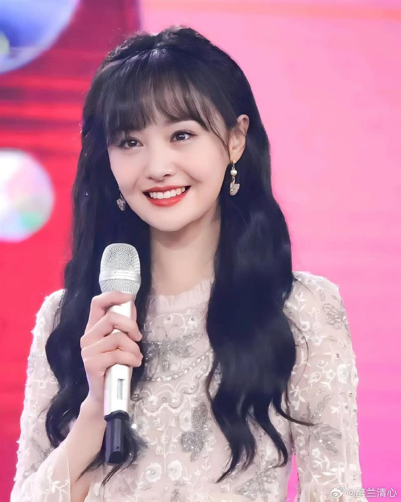 Trịnh Sảng lộ diện với ngoại hình khác lạ hậu bê bối-4