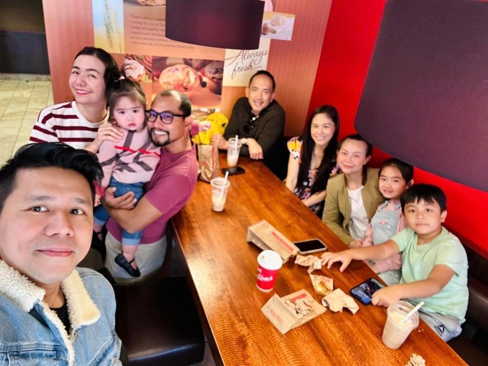 Vợ chồng Huỳnh Đông rời showbiz, định cư nước ngoài: Đi phượt bằng ô tô-8