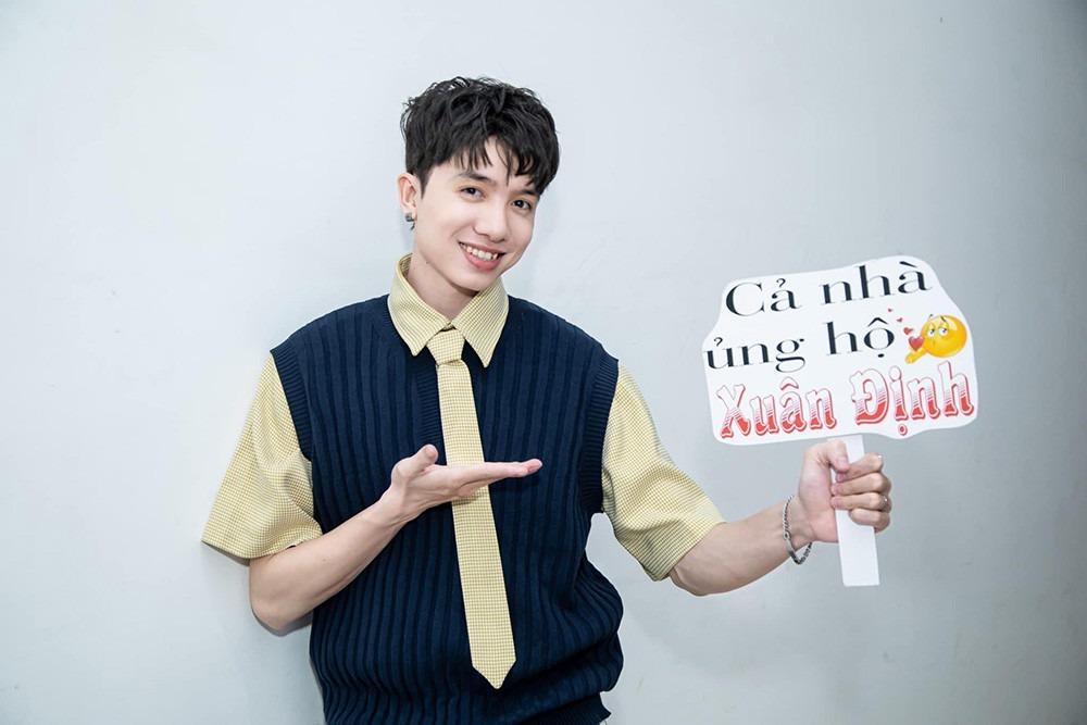 Người kể chuyện của Vietnam Idol nghỉ học vì nghèo, từng làm phục vụ-9