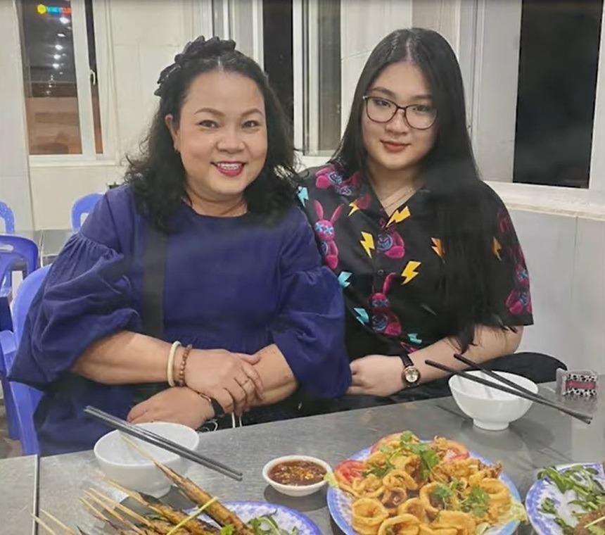 Diễn viên Ngọc Lan: Làm mẹ đơn thân ở tuổi 52, vẫn có nhiều người theo đuổi-2