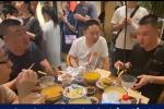 Malaysia: Nhà 5 người đi ăn lẩu buffet gọi 600 đĩa thịt, trả 800.000 đồng-2