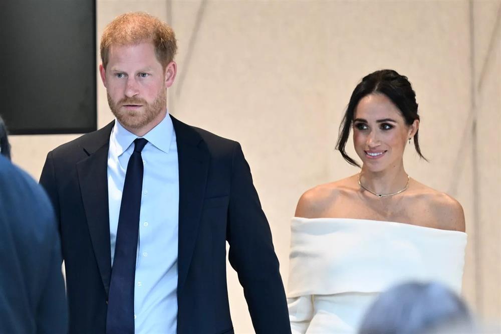 Meghan: Làm mẹ là điều quan trọng nhất với tôi-1