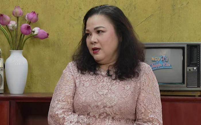 Diễn viên Ngọc Lan: Làm mẹ đơn thân ở tuổi 52, vẫn có nhiều người theo đuổi-1