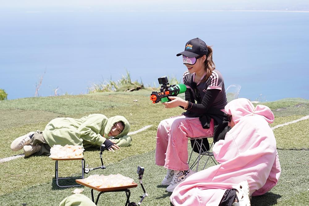 Mỹ Tâm ngại ngùng khi phải làm phiền dàn cast buổi sáng-4