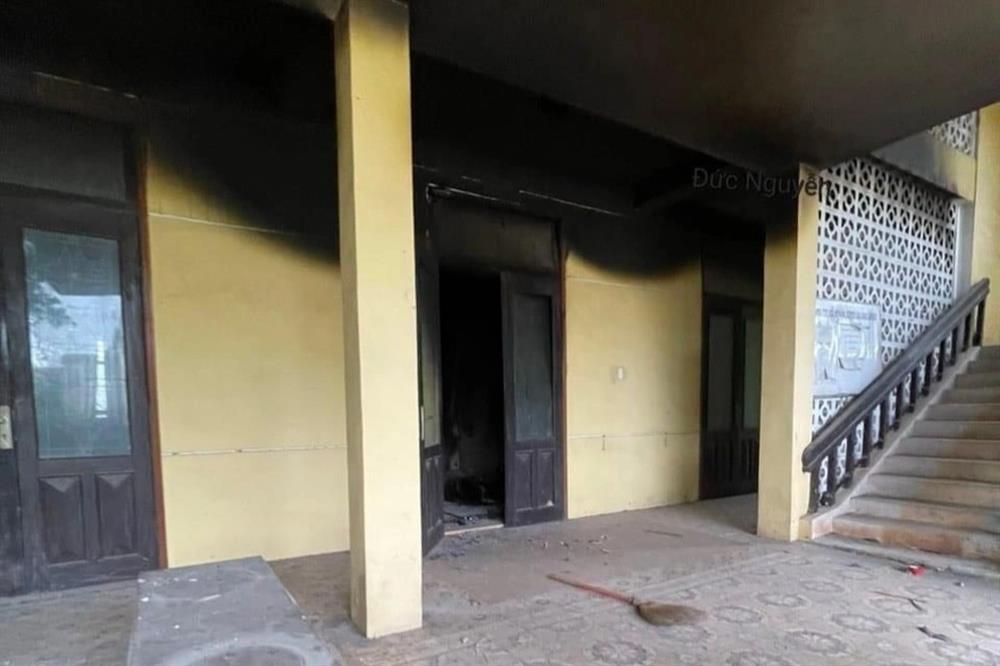 Xác định danh tính thi thể cháy đen trong trụ sở bỏ hoang-1