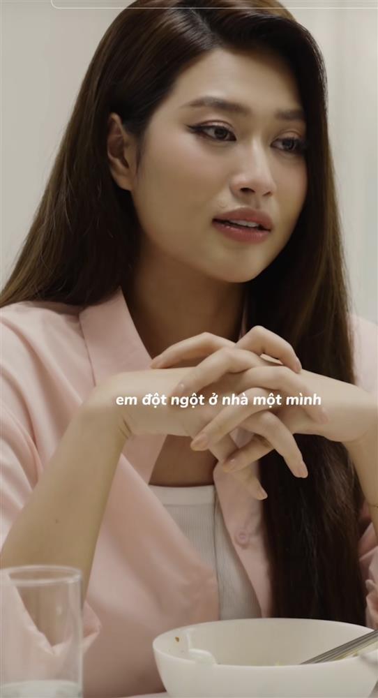 Đoàn Thiên Ân bật khóc tiết lộ từng phải gặp bác sĩ điều trị tâm lý khi mẹ đột ngột qua đời-3