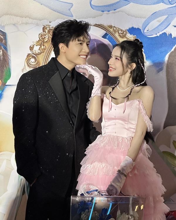 Lyly lên tiếng về tin đồn kết hôn với Anh Tú vào tháng 12 năm nay-1