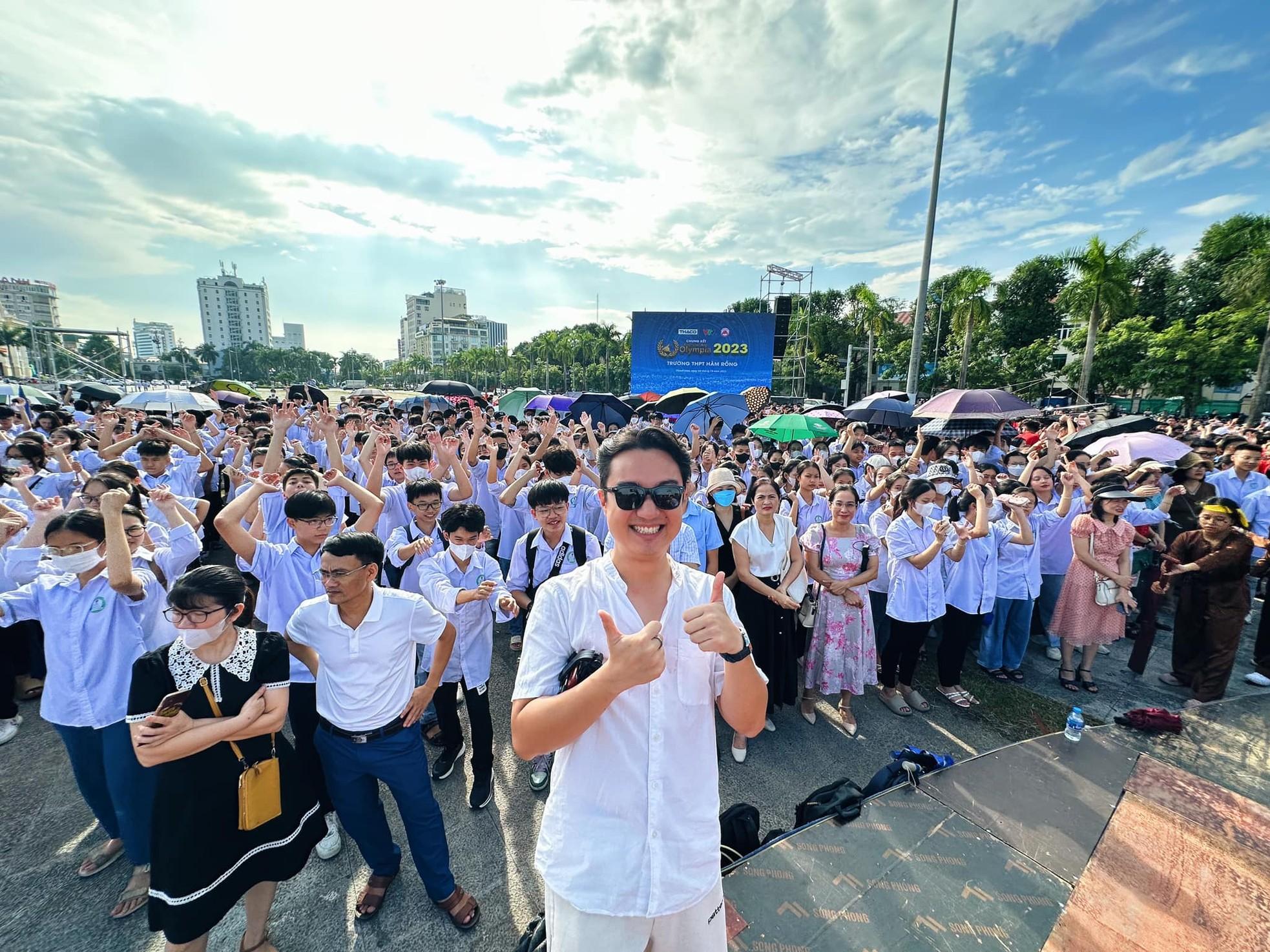 Nam MC kể bị khán giả Thanh Hóa nuốt chửng khi Lê Xuân Mạnh thắng Đường Lên Đỉnh Olympia-5