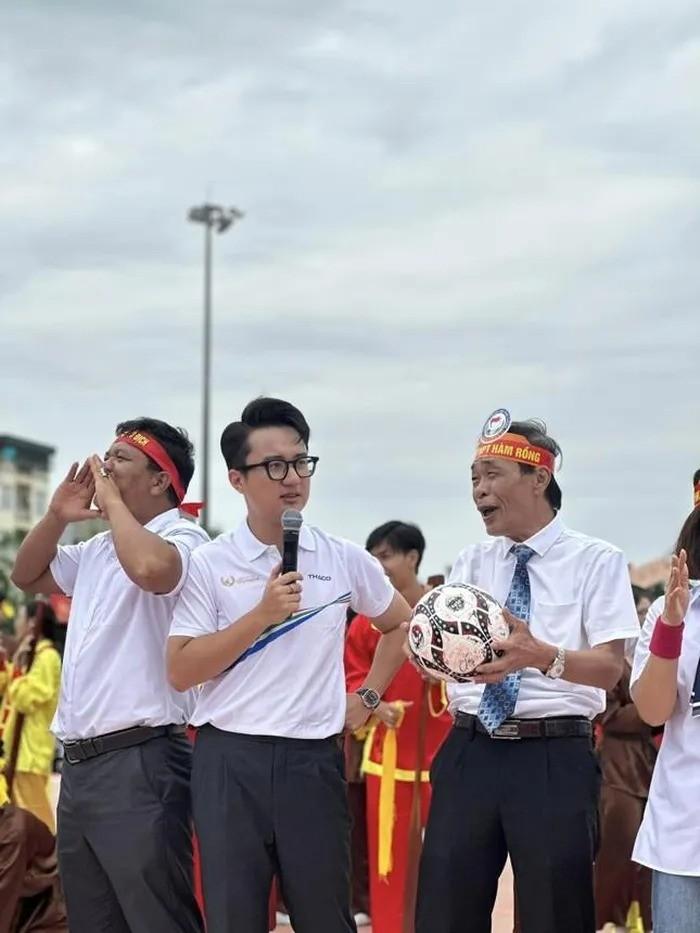 Nam MC kể bị khán giả Thanh Hóa nuốt chửng khi Lê Xuân Mạnh thắng Đường Lên Đỉnh Olympia-3