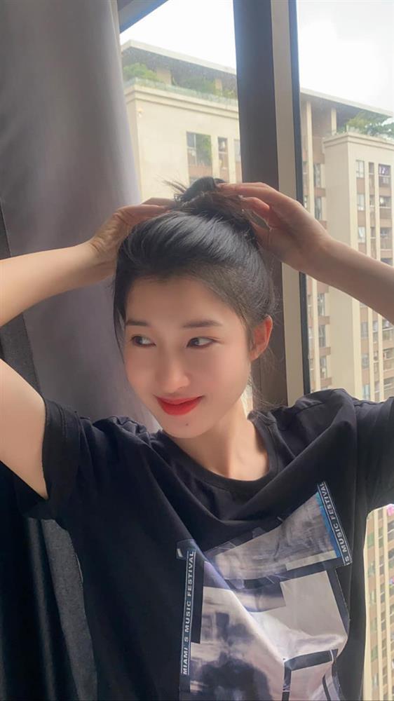 Mặt mộc không góc chết của Á hậu xứ Thanh - Phương Nhi-7