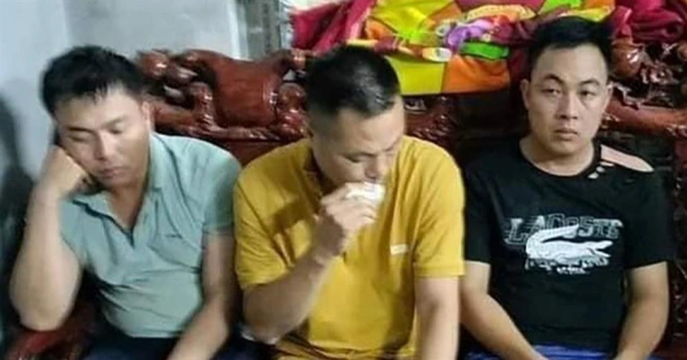 Hoãn phiên xét xử vụ 3 cựu công an bắn chết dê của dân-1