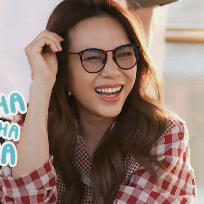 Khoảng cách 17 tuổi không hề khiến Mỹ Tâm thất thế trước Thùy Tiên!-3