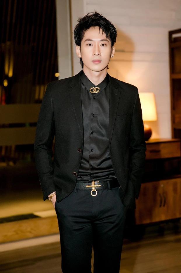 Diễn viên Đất Rừng Phương Nam có body 6 múi, dùng đồ hiệu không kém Trấn Thành-5