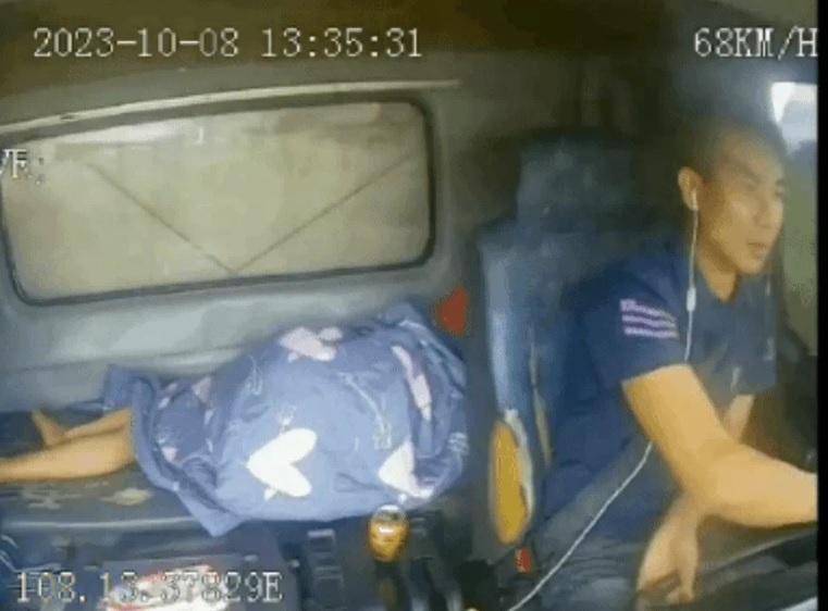 Khởi tố tài xế xe tải ngủ gật gây tai nạn chết người ở Đắk Lắk-2