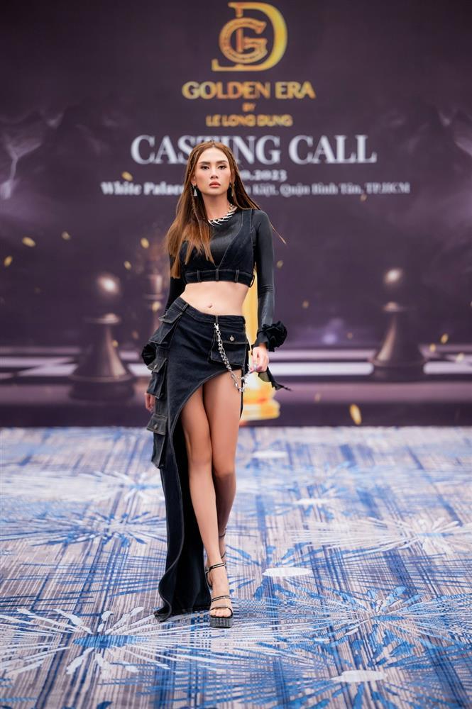 Khánh Vân, Võ Hoàng Yến mặc trang phục cá tính, đọ dáng khi làm giám khảo-3