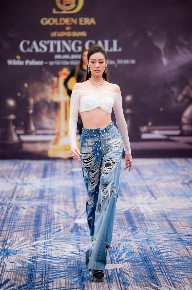 Khánh Vân, Võ Hoàng Yến mặc trang phục cá tính, đọ dáng khi làm giám khảo-4