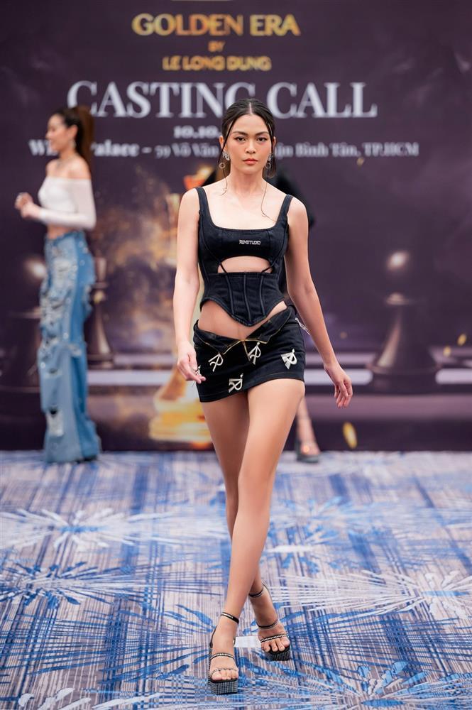 Khánh Vân, Võ Hoàng Yến mặc trang phục cá tính, đọ dáng khi làm giám khảo-6